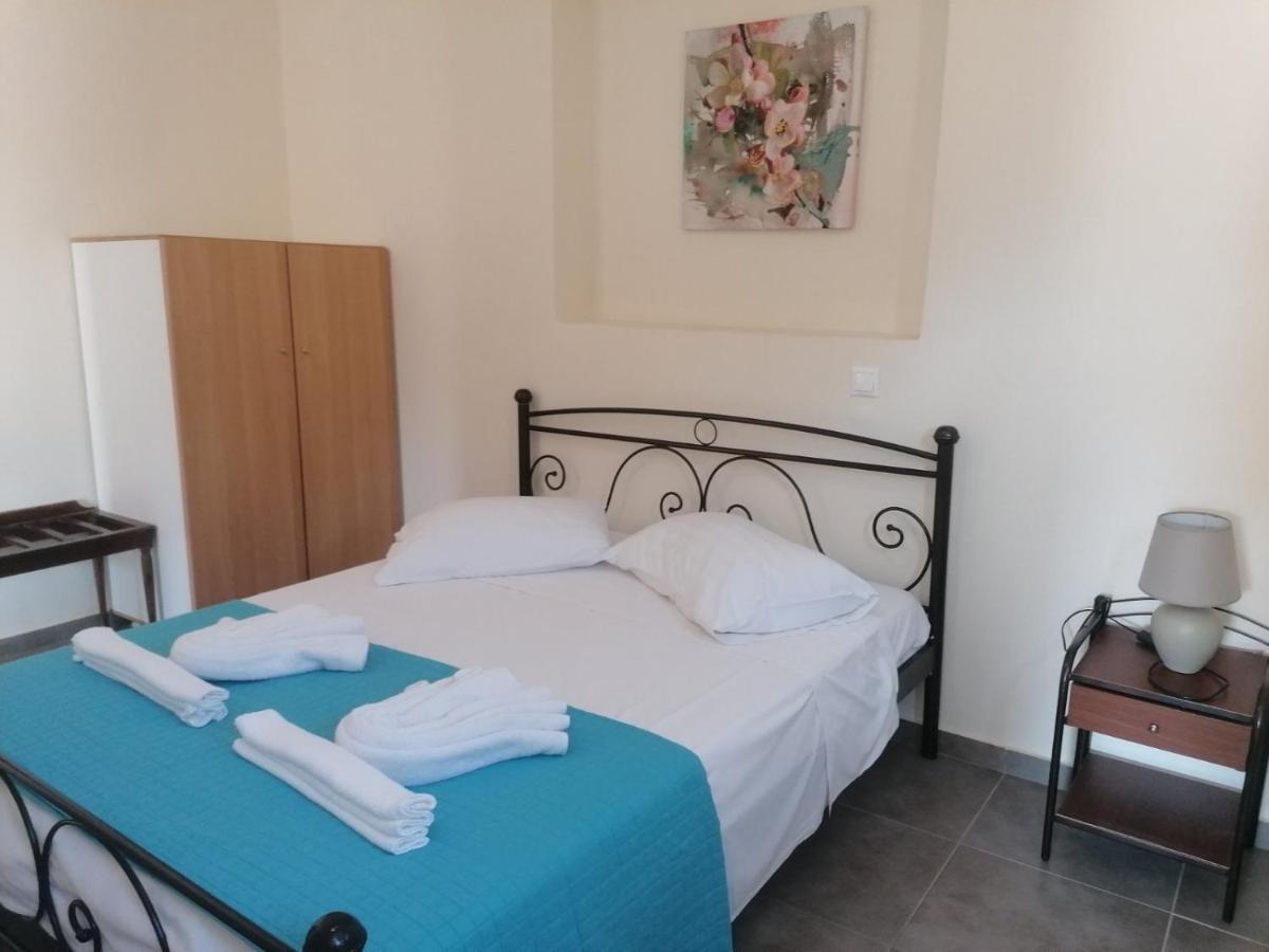 Ionion Fos Aparthotel Никиана Екстериор снимка