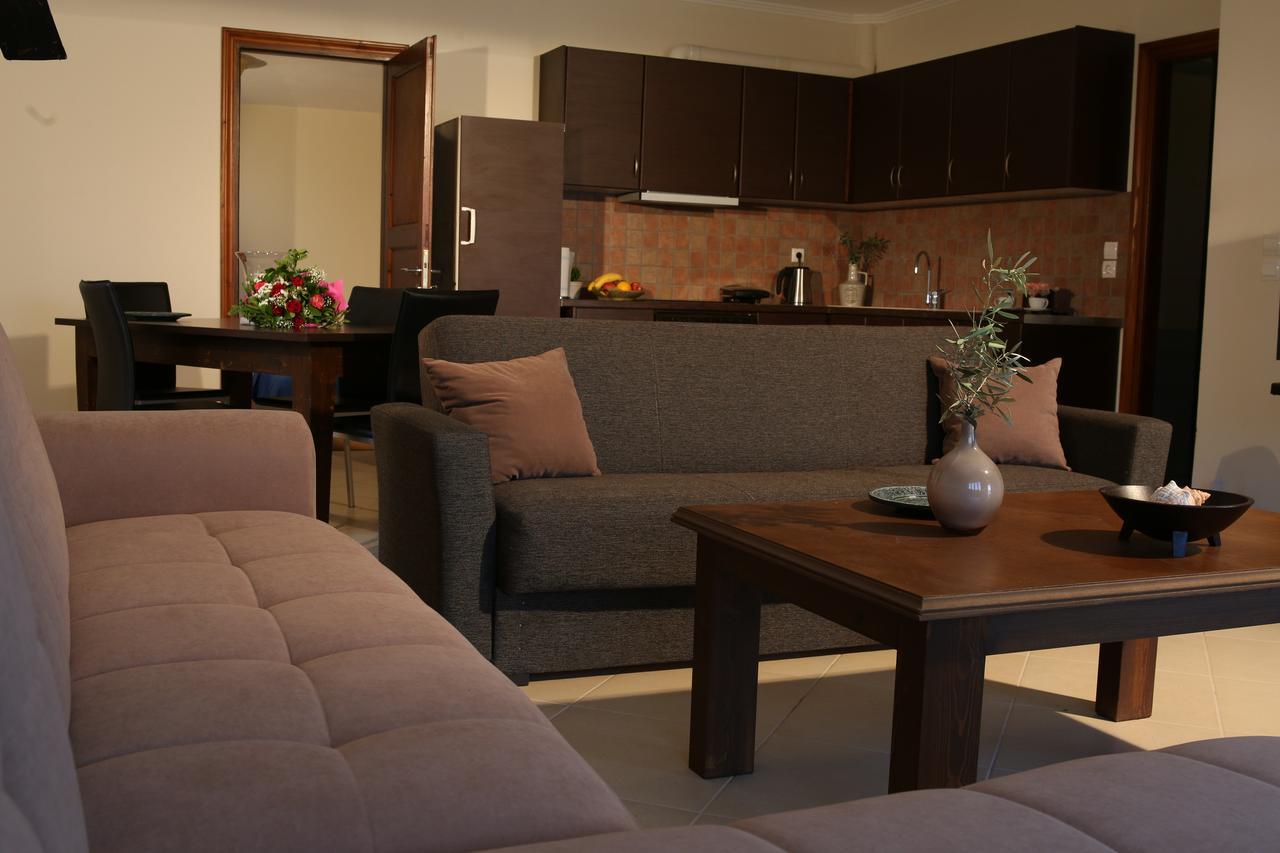 Ionion Fos Aparthotel Никиана Екстериор снимка